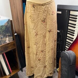 Jones New York Beige Floral Maxi Skirt